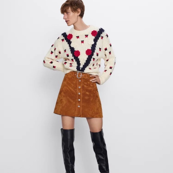 Zara Floral Crotchet Sweater - Picture 2 of 10